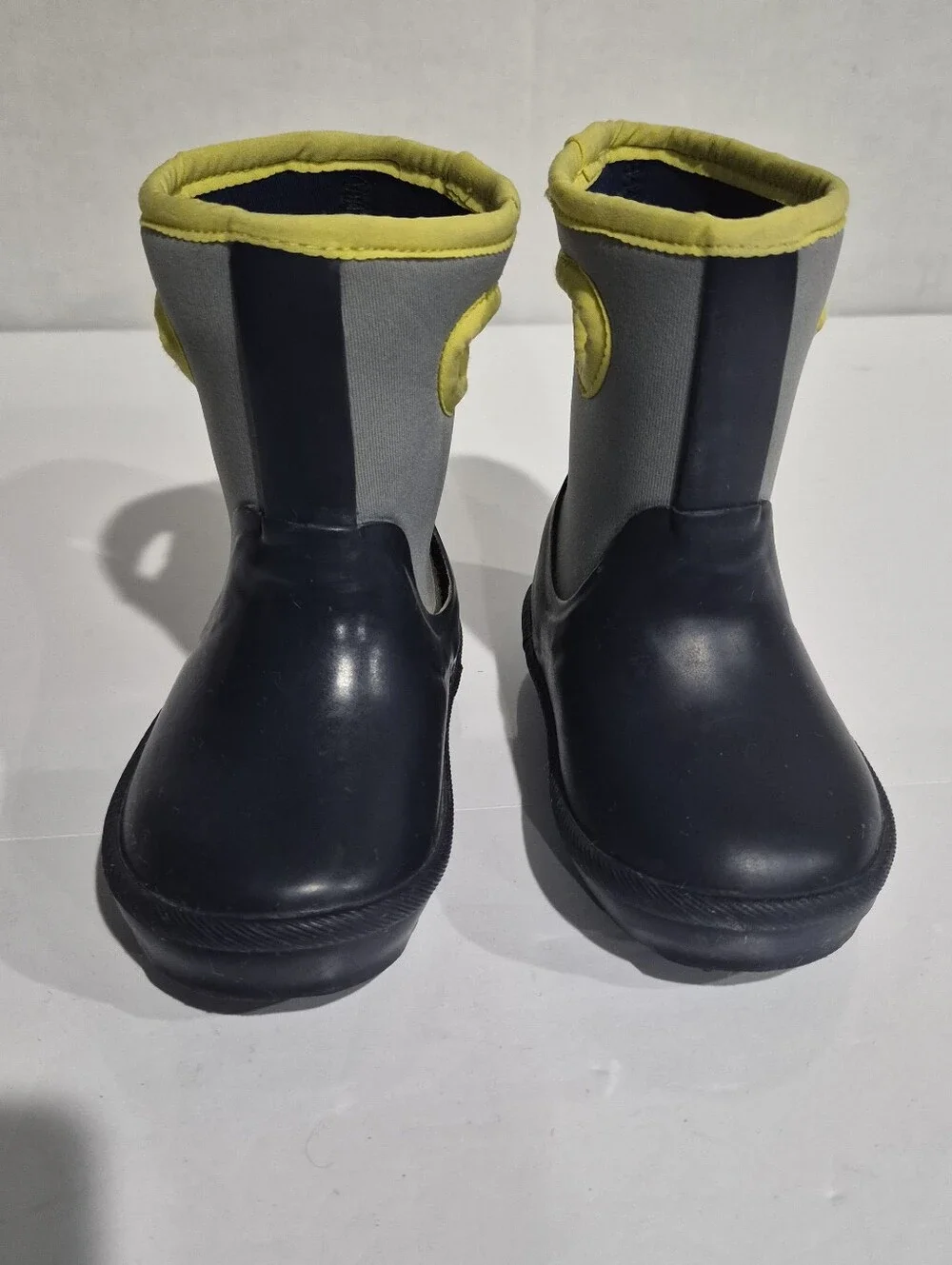 UGG Kids Navy and Yellow Rain Boots - Lightweight Waterproof Booties Size 6